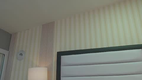 Snapshot of ashleyroberh chatting on 06-25-26, 02:33 AshleyRoberh online show from 06-25-26, 02:33