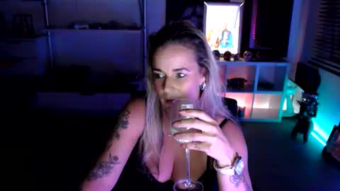 ashleyrosesweet online show from 10-12-25, 06:29