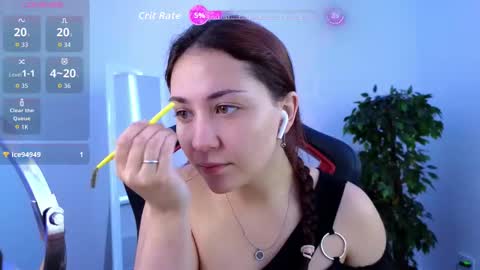Snapshot of ashleyskott chatting on 09-23-25, 07:55 Ashley online show from 09-23-25, 07:55
