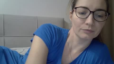 Snapshot of ashleyspice chatting on 12-14-25, 02:22 Ashley online show from 12-14-25, 02:22