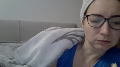 Snapshot of ashleyspice chatting on 12-15-25, 06:06 Ashley online show from 12-15-25, 06:06