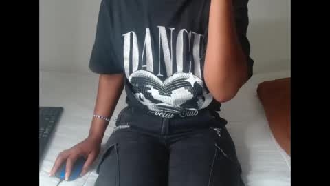 ashleyt255 online show from 10-16-25, 01:12