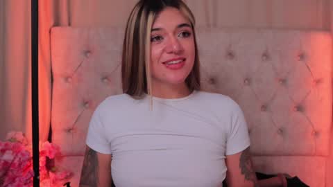 Ashley Lauren online show from 02-07-25, 09:58