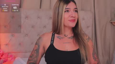 Ashley Lauren online show from 03-03-25, 03:52