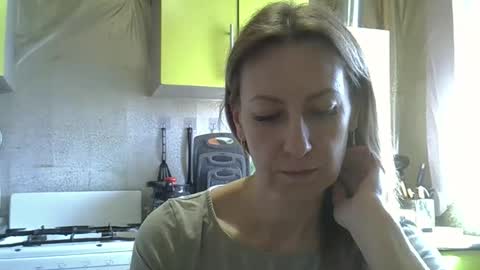 Snapshot of ashleyxhoney chatting on 04-22-26, 08:06 AshleyXHoney online show from 04-22-26, 08:06