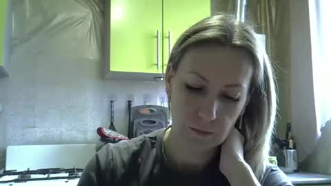 Snapshot of ashleyxhoney chatting on 04-29-26, 06:50 AshleyXHoney online show from 04-29-26, 06:50