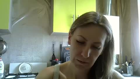 Snapshot of ashleyxhoney chatting on 05-07-26, 06:52 AshleyXHoney online show from 05-07-26, 06:52