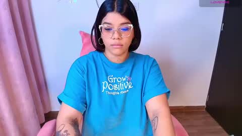 Ashleyy18   online show from 02-17-25, 09:24