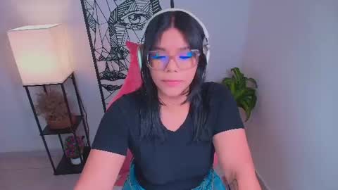 Snapshot of ashleyy18__ chatting on 06-16-26, 12:02 Ashleyy18 online show from 06-16-26, 12:02