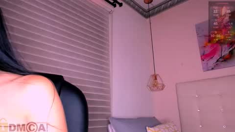 Snapshot of ashlie_dixon1 chatting on 01-23-25, 12:46 Ashlie  online show from 01-23-25, 12:46