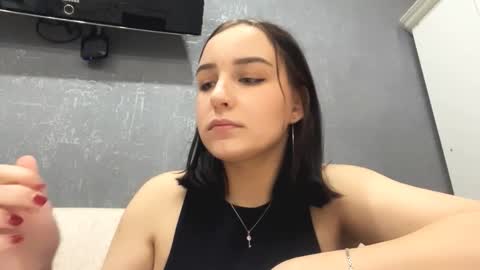 Snapshot of ashliebulson chatting on 01-19-26, 03:49 Anna online show from 01-19-26, 03:49