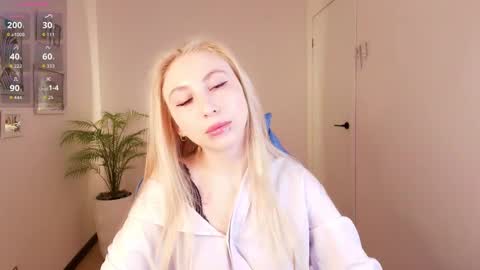 Victoria  online show from 04-03-26, 02:09