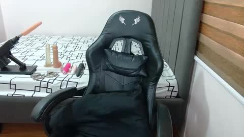 Snapshot of ashly88 chatting on 01-17-25, 07:08 ashly online show from 01-17-25, 07:08