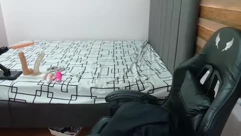 Snapshot of ashly88 chatting on 01-20-25, 01:18 ashly online show from 01-20-25, 01:18