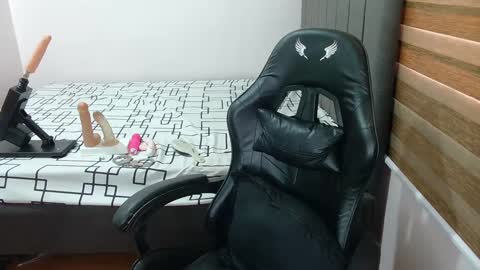 Snapshot of ashly88 chatting on 01-25-25, 02:15 ashly online show from 01-25-25, 02:15