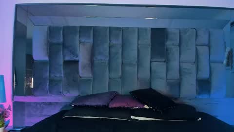 Snapshot of ashly_bloom chatting on 05-10-26, 03:44 Ashly online show from 05-10-26, 03:44