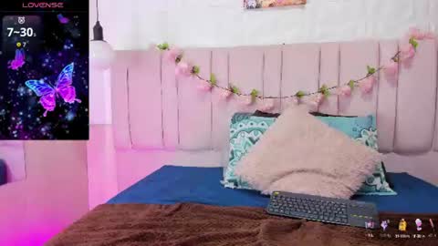 Snapshot of ashly_ruiz chatting on 07-14-26, 02:05 ASHLY online show from 07-14-26, 02:05