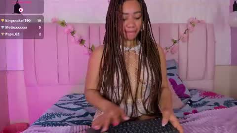 Snapshot of ashly_ruiz chatting on 07-23-26, 01:58 ASHLY online show from 07-23-26, 01:58