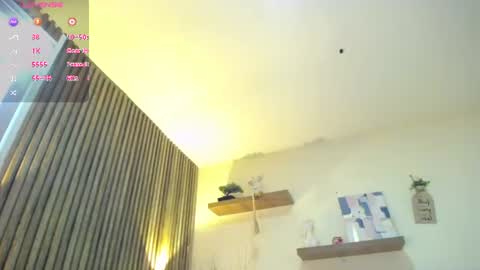 Snapshot of ashlye_hill chatting on 07-30-26, 05:06 Ashlye online show from 07-30-26, 05:06