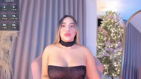 Paula Baleta  online show from 11-16-25, 04:07