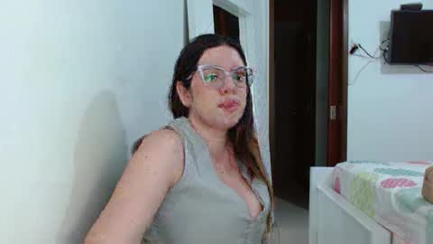 AshlyMoon online show from 05-15-26, 11:23
