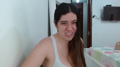 AshlyMoon online show from 05-17-26, 04:25
