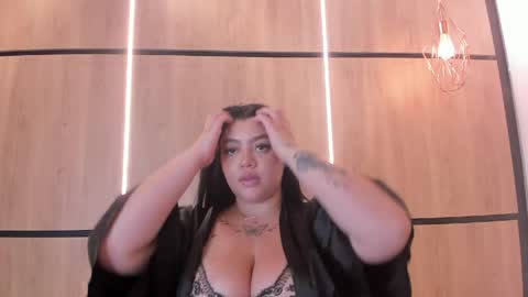 ashlyn online show from 04-24-26, 08:00