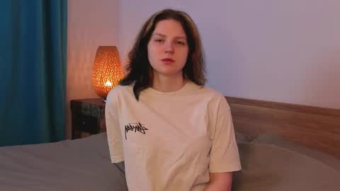 Kristine online show from 04-05-26, 09:01