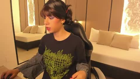 Snapshot of asia_miracle chatting on 05-19-26, 07:31 A S I A online show from 05-19-26, 07:31