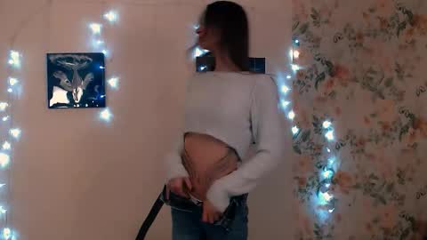 asia_n_ online show from 12-02-25, 11:37