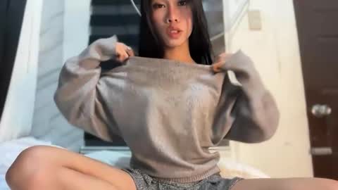 Snapshot of asian_aki chatting on 03-21-26, 06:11 Marj online show from 03-21-26, 06:11