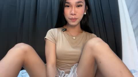Snapshot of asian_aki chatting on 04-04-26, 08:01 Marj online show from 04-04-26, 08:01