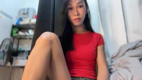 Snapshot of asian_aki chatting on 04-09-26, 01:05 Marj online show from 04-09-26, 01:05