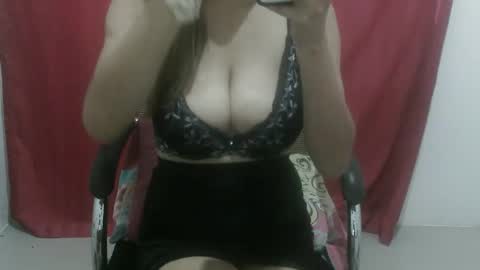 Snapshot of asian_godess69 chatting on 10-29-25, 01:08 asian godess69 online show from 10-29-25, 01:08
