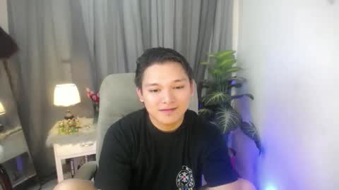 Snapshot of asian_handsomexx chatting on 11-19-25, 03:34 asian_handsomexx online show from 11-19-25, 03:34