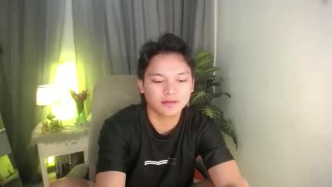 Snapshot of asian_handsomexx chatting on 11-24-25, 07:19 asian_handsomexx online show from 11-24-25, 07:19