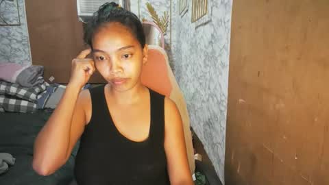 Snapshot of asian_janeth chatting on 02-05-26, 12:54 im janeth single mom online show from 02-05-26, 12:54