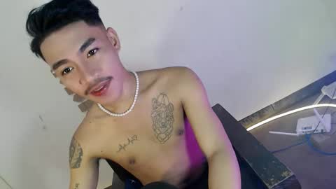 Snapshot of asian_kimxxx chatting on 04-08-26, 12:38 don online show from 04-08-26, 12:38