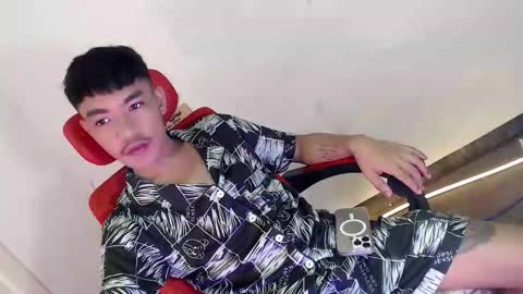 Snapshot of asian_kimxxx chatting on 04-16-26, 04:13 don online show from 04-16-26, 04:13