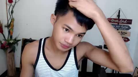asian_lover05 online show from 10-17-25, 05:37
