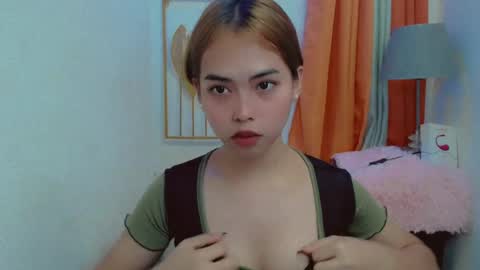 Snapshot of asian_pinay_oldlover chatting on 06-28-26, 10:16 Angel online show from 06-28-26, 10:16