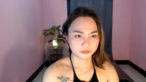 Snapshot of asian_reyshell chatting on 06-27-26, 11:04 Reyshell online show from 06-27-26, 11:04