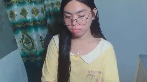 Rhean online show from 02-28-25, 10:52