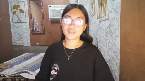 Rhean online show from 11-28-25, 10:23