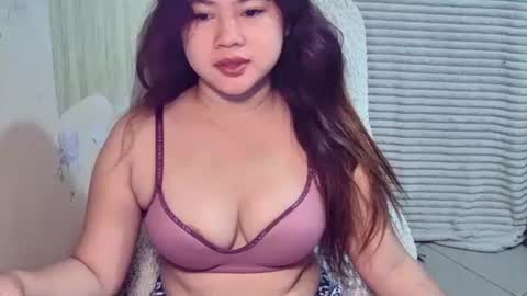 Snapshot of asian_shairele chatting on 04-12-26, 01:32 asian_shairele online show from 04-12-26, 01:32