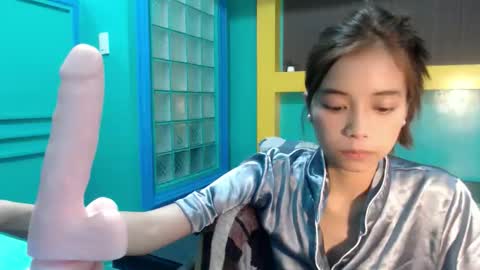 Snapshot of asian_slade chatting on 06-07-26, 02:21 asian_slade online show from 06-07-26, 02:21