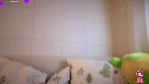 Snapshot of asianbabecandy chatting on 06-03-26, 12:57 candy online show from 06-03-26, 12:57