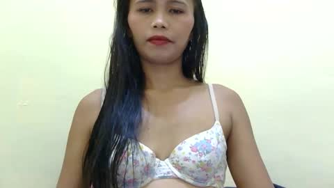 Snapshot of asianbeauty26 chatting on 06-11-26, 06:55 asianbeauty26 online show from 06-11-26, 06:55