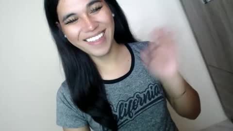 Snapshot of asianblk_barbiedoll chatting on 03-18-26, 02:04 asianblk_barbiedoll online show from 03-18-26, 02:04