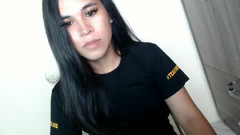 Snapshot of asianblk_barbiedoll chatting on 04-26-26, 11:46 asianblk_barbiedoll online show from 04-26-26, 11:46